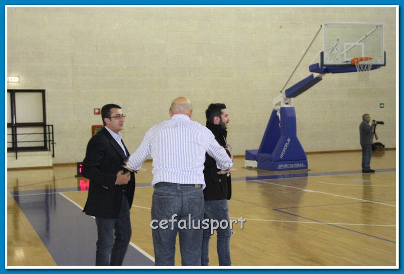 121223 Aquila 504_tn.jpg